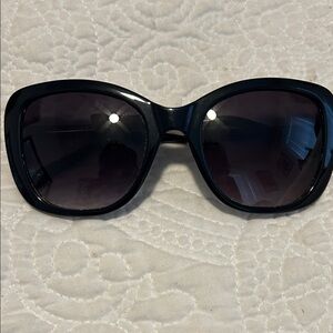 Women's Black Fashion Oversized Sunglasses No Case